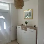 Veliki Petra 아파트 *