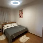 Veliki Petra 아파트 포세다르예