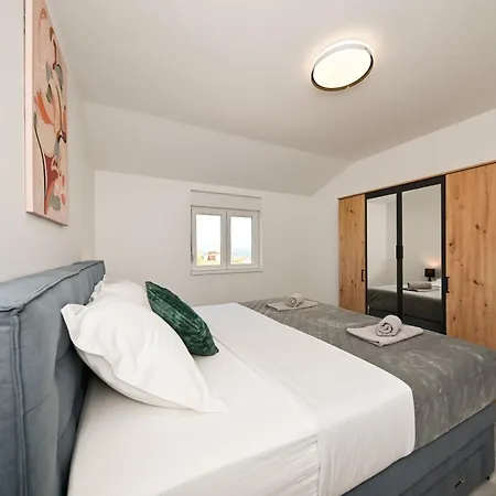 Veliki Petra アパート