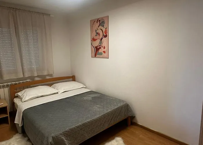 Veliki Petra Lejlighed