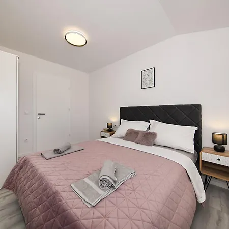 Veliki Petra Apartamento
