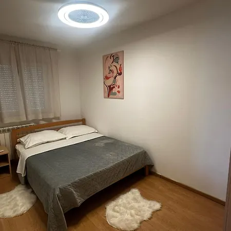 Veliki Petra Apartamento